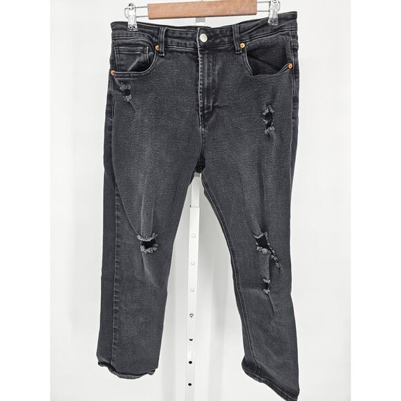 S.O.N.G. Womens Sz 31 Timeless Mom Jeans Black Distressed Straight Leg - Picture 1 of 4